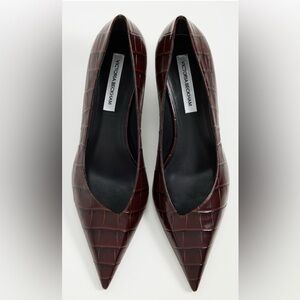 Victoria Beckham Croc-Embossed Pumps